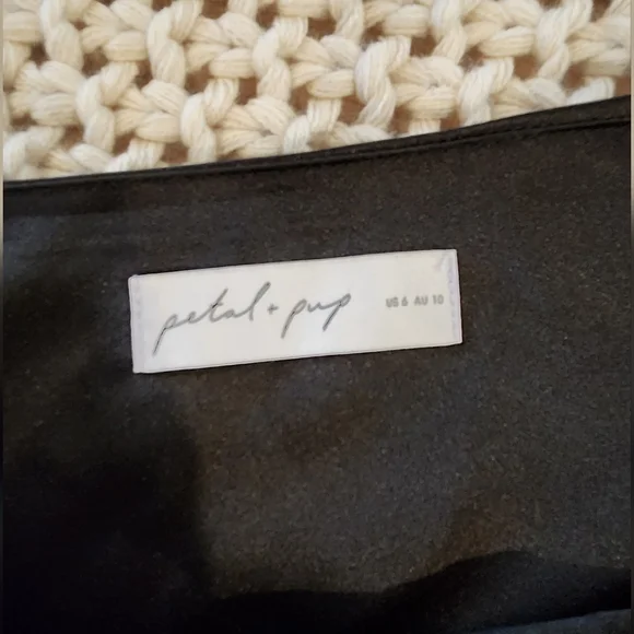 Petal & Pup Black Asymmetrical Ruched Gown - Picture 5 of 6